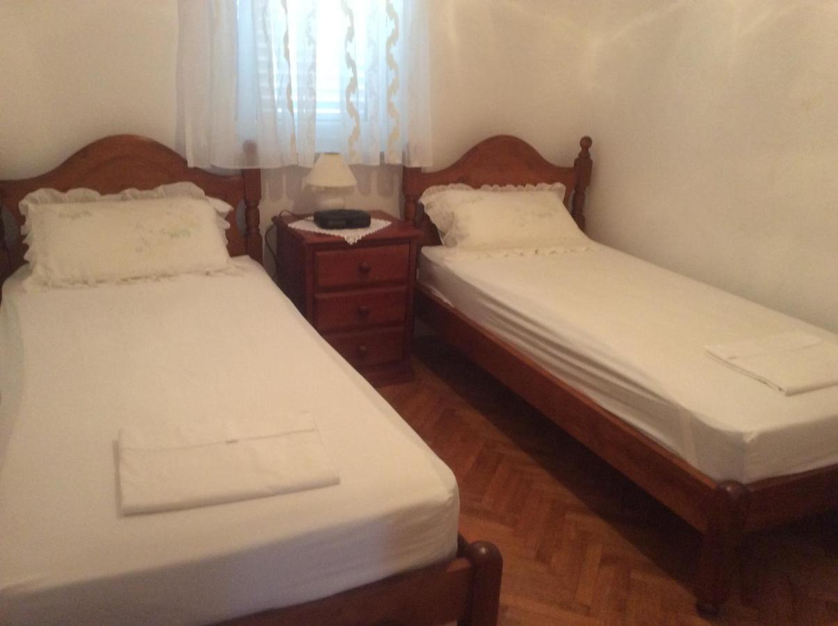 Apartman Nadia Карлобаг Екстер'єр фото